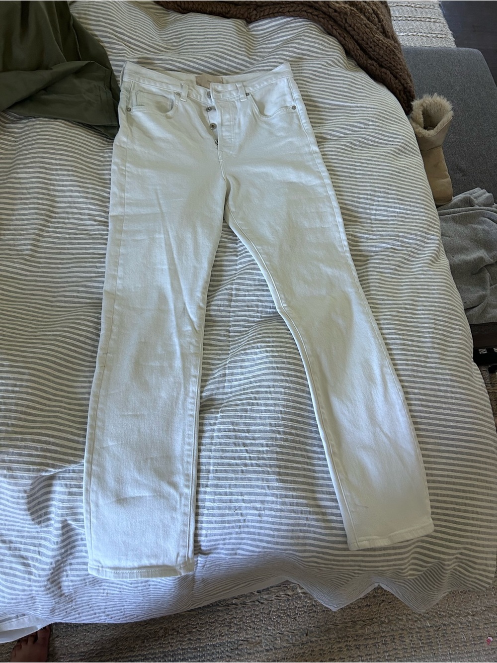 CQY Women’s White Button-Fly Jeans